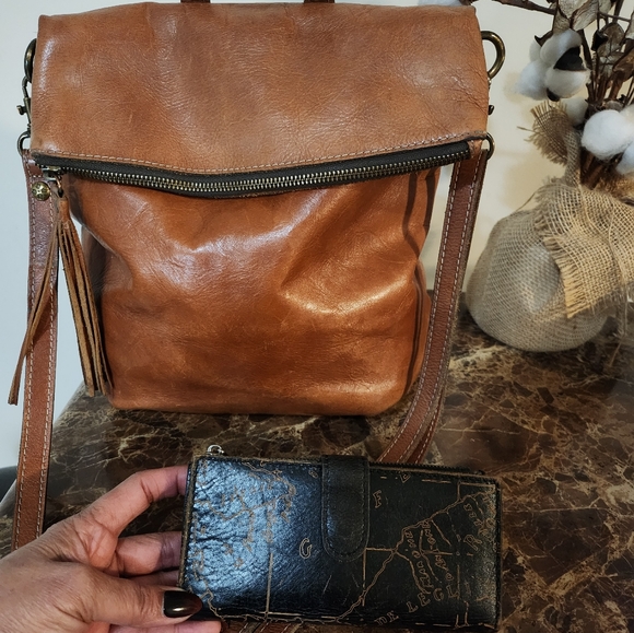 Patricia Nash Brown Leather 3 way Backpack & Wallet Bundle GUC - Picture 4 of 16